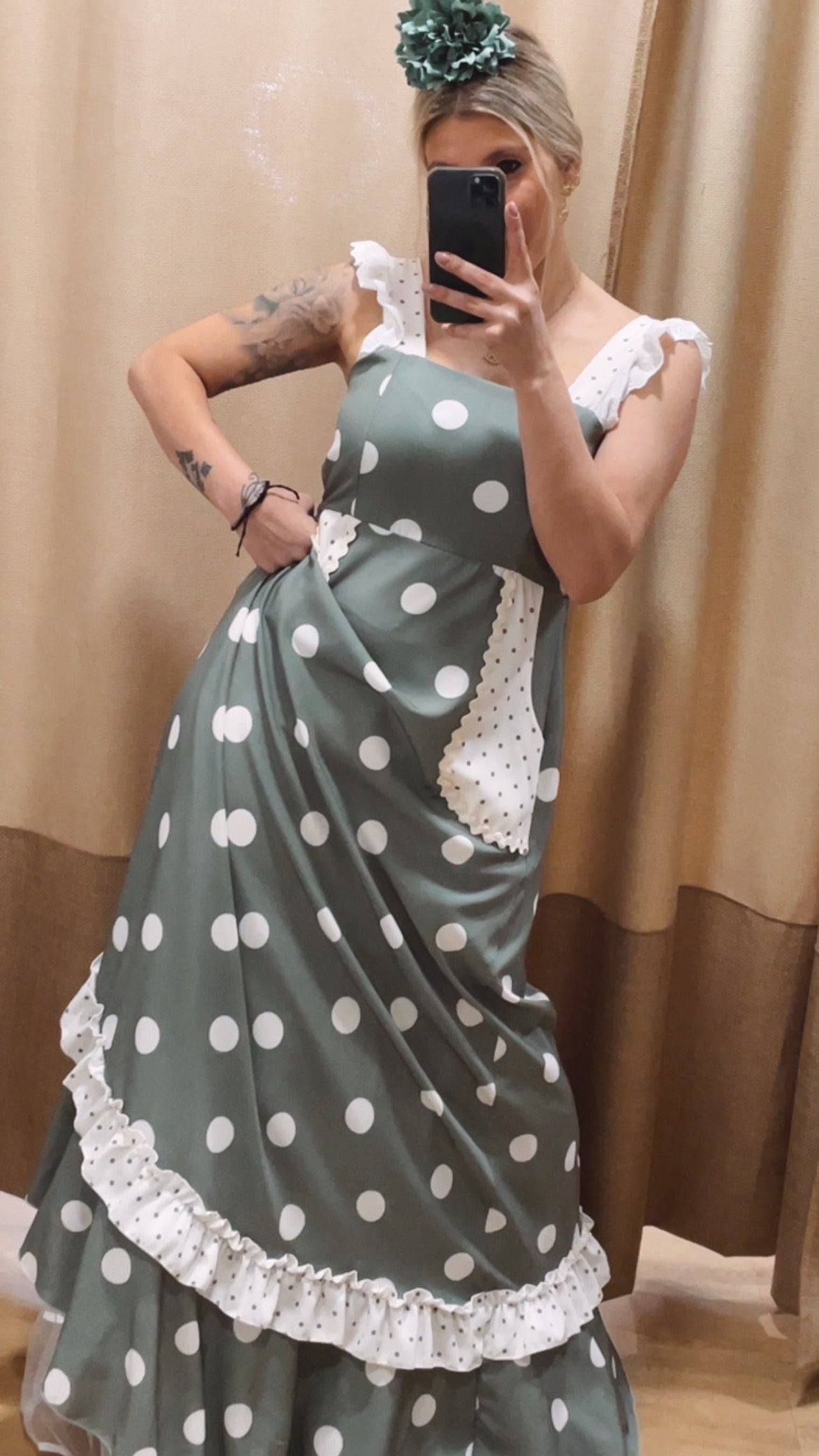 Bata rociera CANELITA