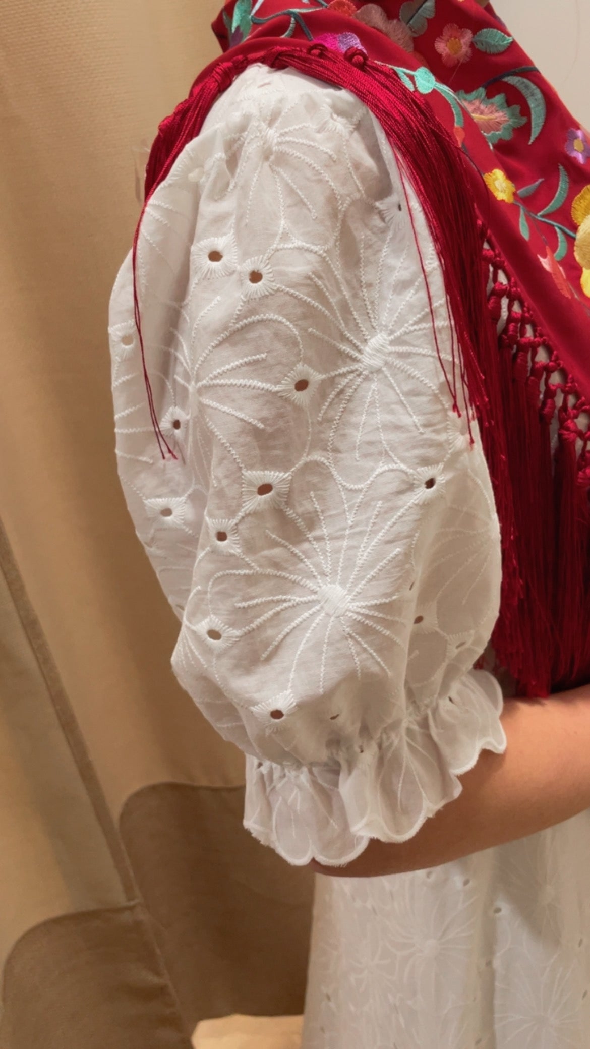 Bata Luna perforada