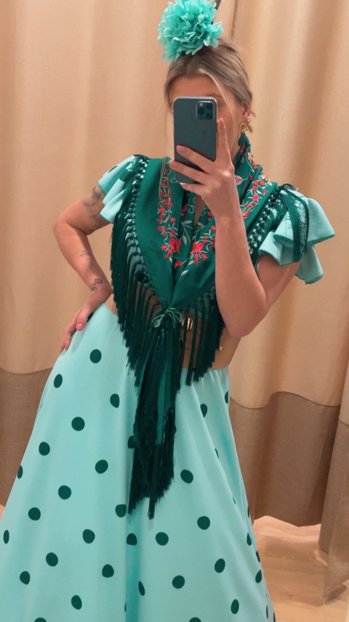 Bata Begoña rociera