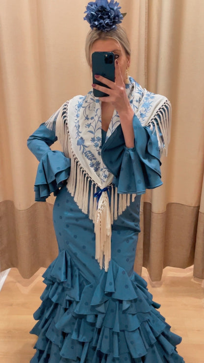 Traje canastero escándalo