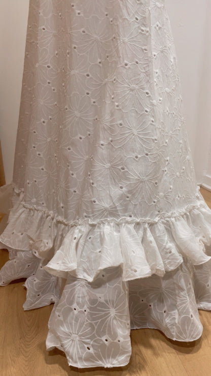Bata Luna perforada