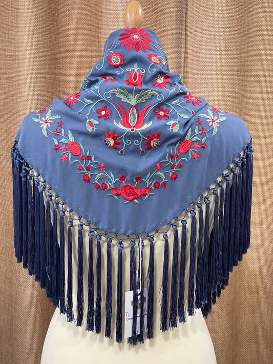 Mantón abril