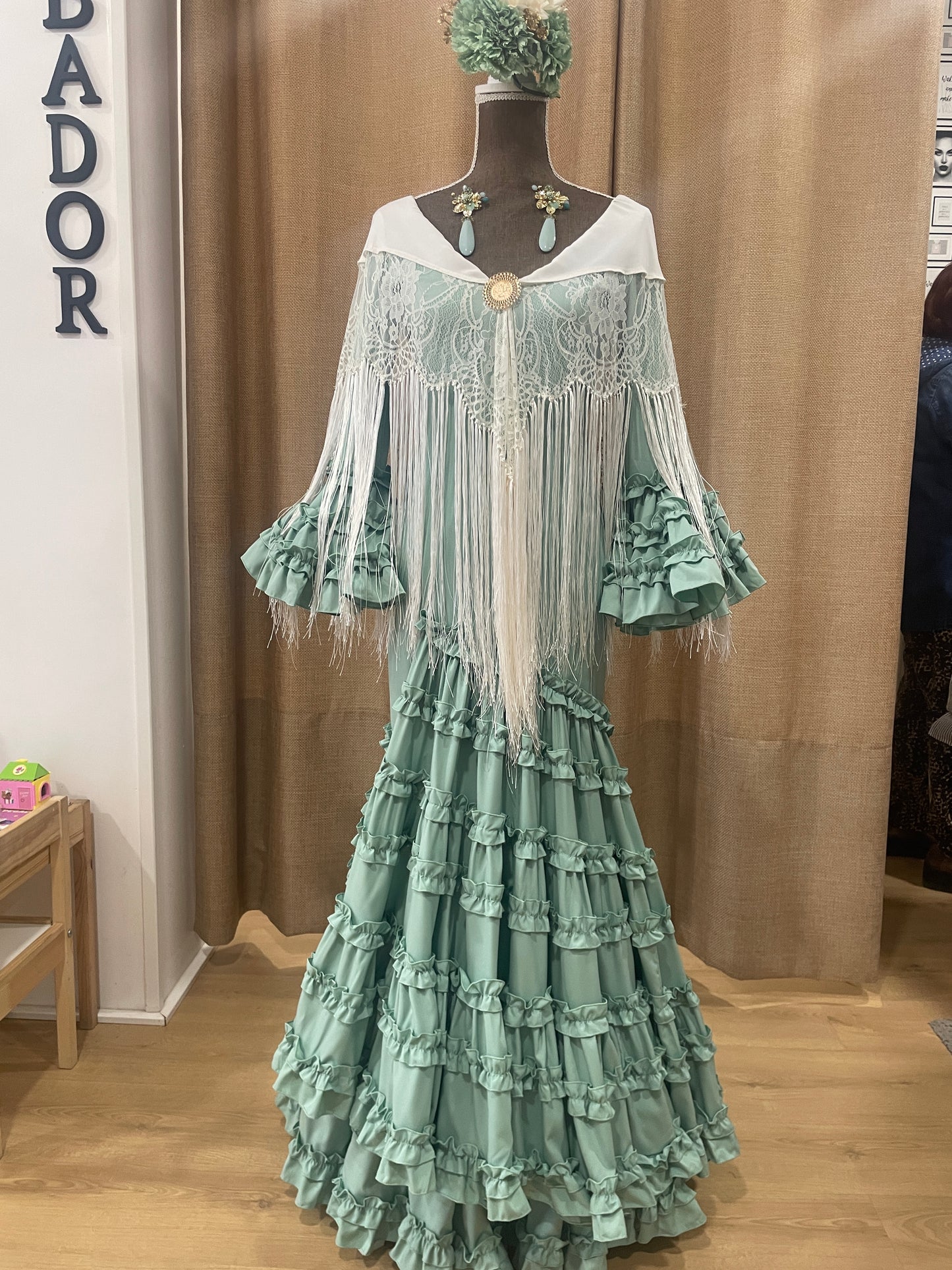 TRAJE FLAMENCA LISO